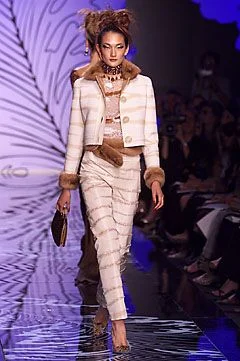 Look 48